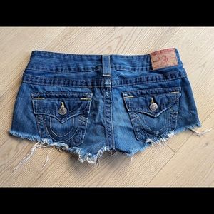 True Religion Joey cut off denim jean shorts 27